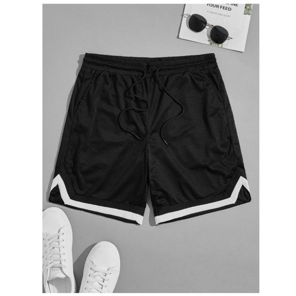Manfinity Hypemode Men Contrast Tape Mesh Shorts - Picture 1 of 5